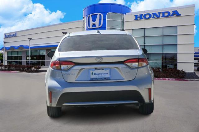 2020 toyota corolla le