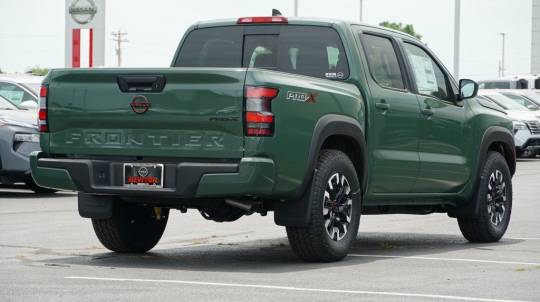 2024 Nissan Navara (Frontier) pro-x