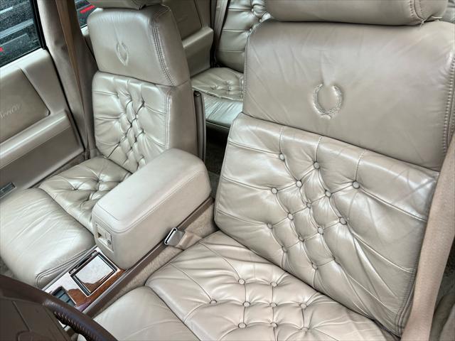 1991 cadillac seville base