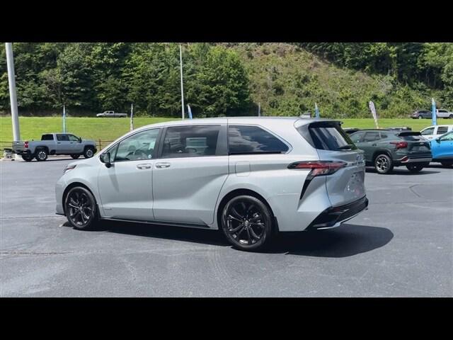 2021 toyota sienna xse 7 passenger