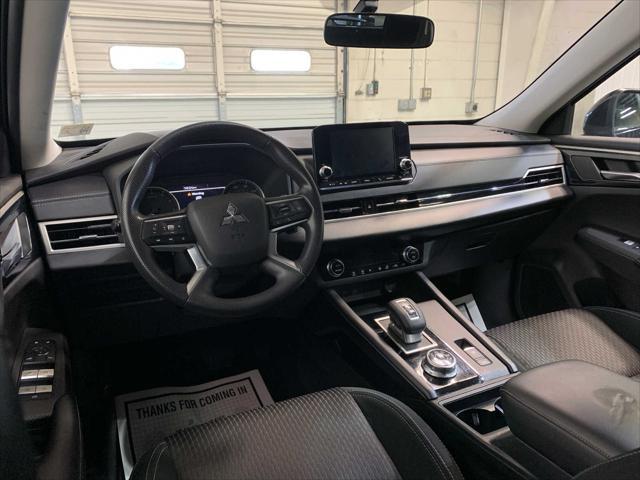2022 mitsubishi outlander es 2.5 s-awc