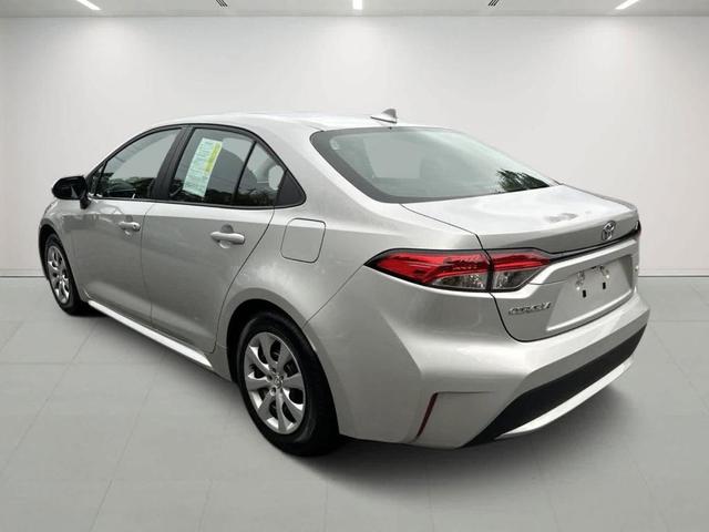 2021 toyota corolla le