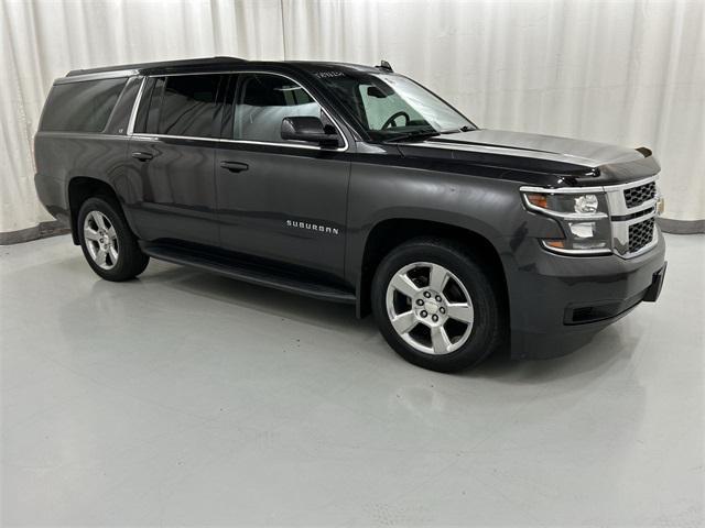 2017 chevrolet suburban lt
