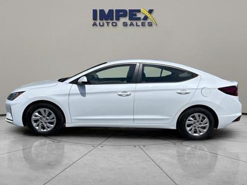2020 hyundai elantra se in greensboro, north carolina