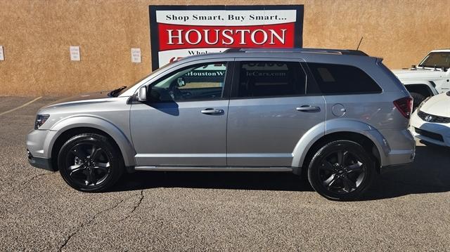 2020 dodge journey crossroad