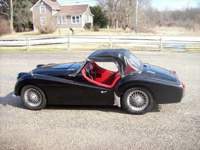1960 triumph tr3 very good condition. overdrive