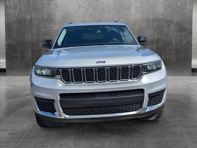 2022 jeep grand cherokee l laredo