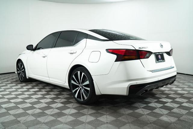 2021 nissan altima 2.5 sr