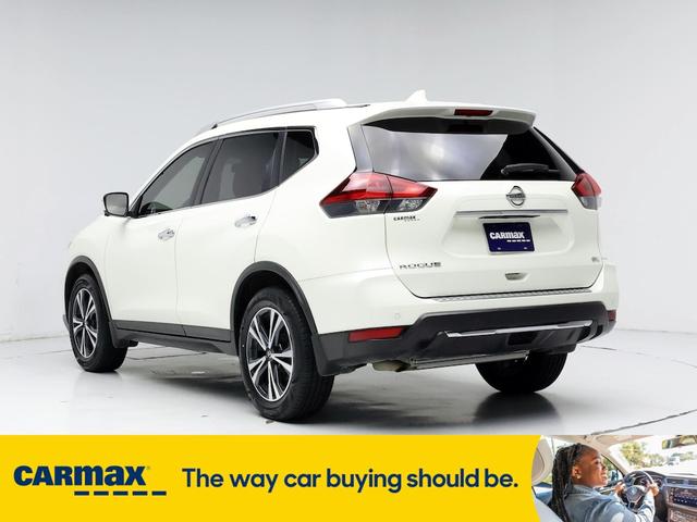 2020 nissan rogue sv