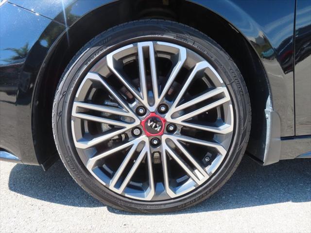 2021 kia forte gt