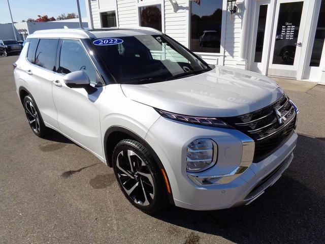 2022 mitsubishi outlander sel