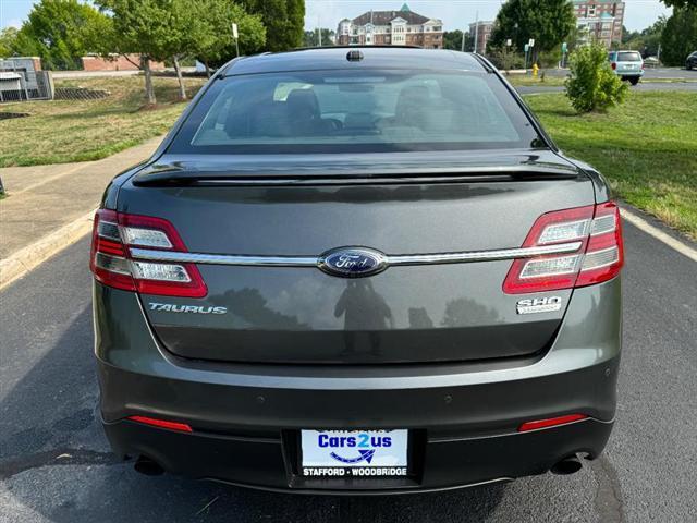 2016 ford taurus sho