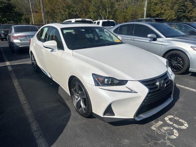 2017 lexus is 300 base