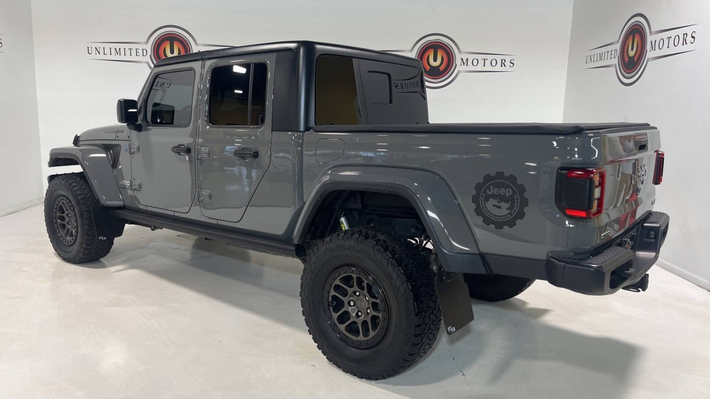 2023 jeep gladiator overland