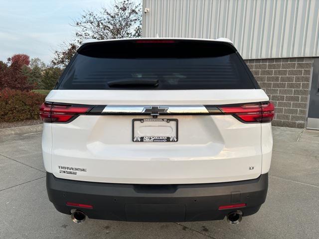 2022 chevrolet traverse lt cloth