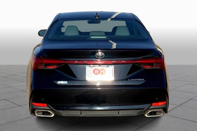 2019 toyota avalon limited