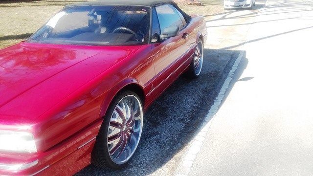 1992 cadillac allante converible with custom paint and custom wheels
