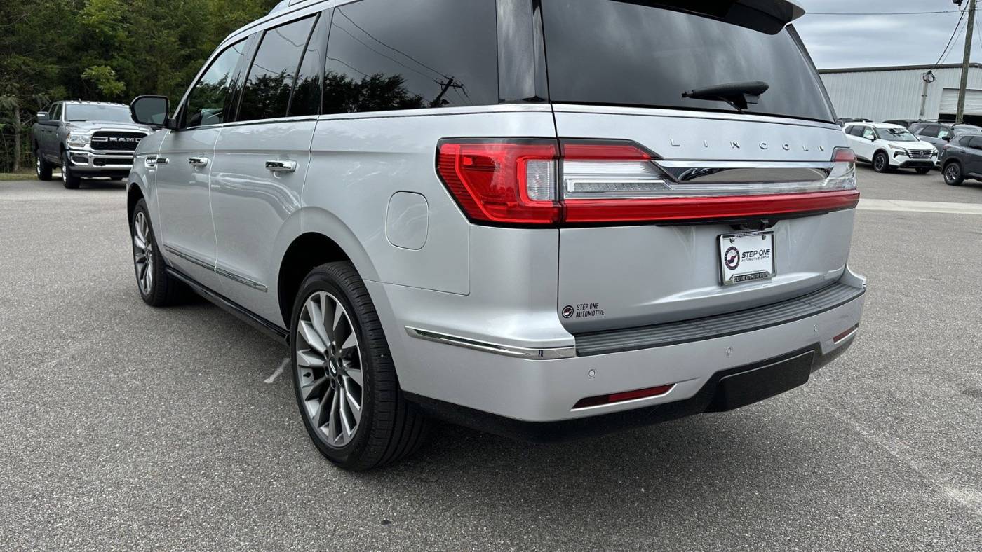2019 lincoln navigator select