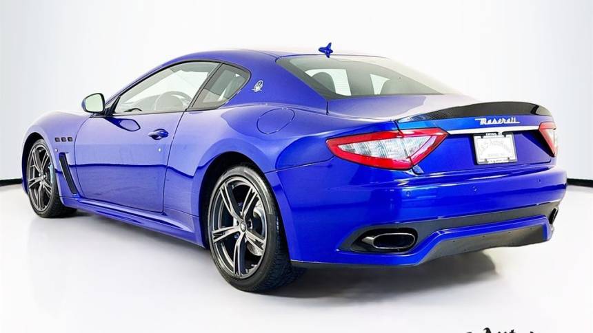 2017 maserati granturismo mc