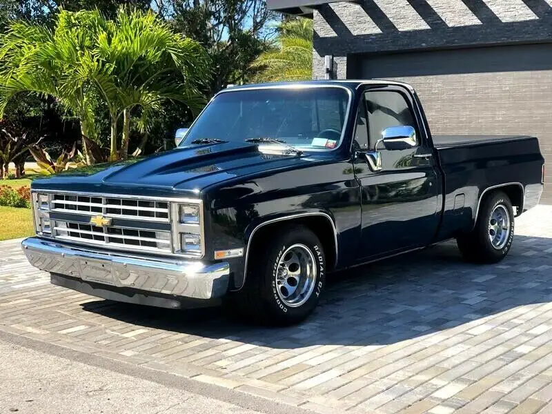 1985 chevrolet c/k 2wd newer resto cold ac new front headlights jeggs 350 v8