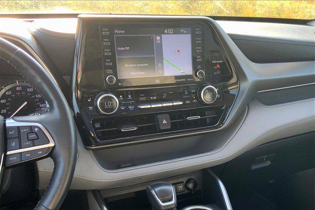 2021 toyota highlander limited