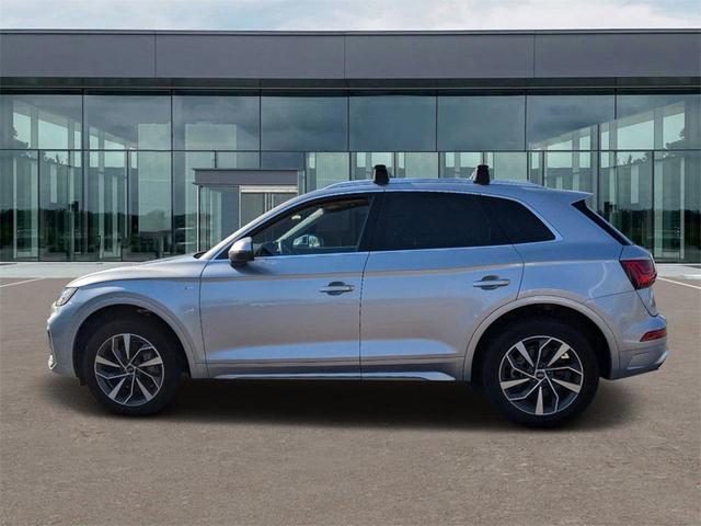 2022 audi q5 45 s line premium plus