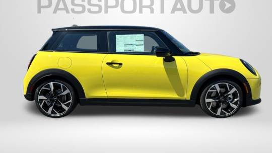 2025 Mini Hardtop