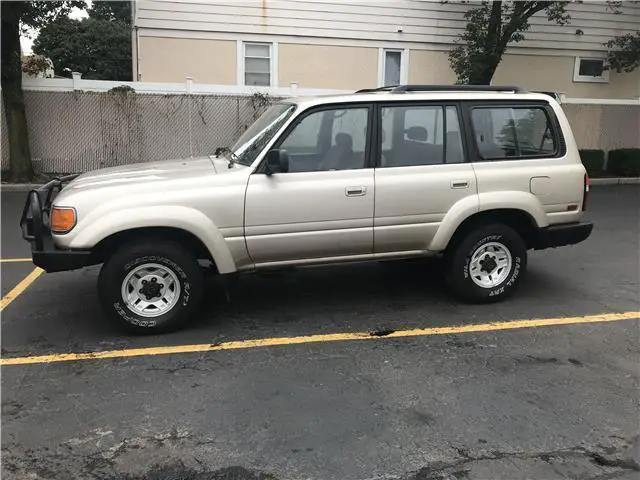 1992 toyota land cruiser 38,787 miles tan suv straight 6 cylinder engine 4.0l/2