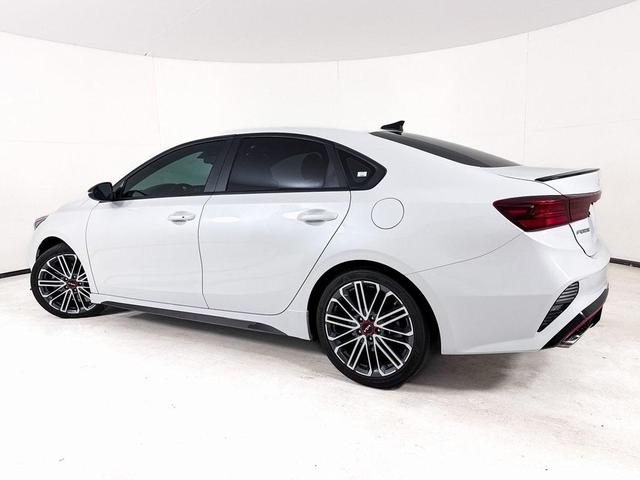 2023 kia forte gt