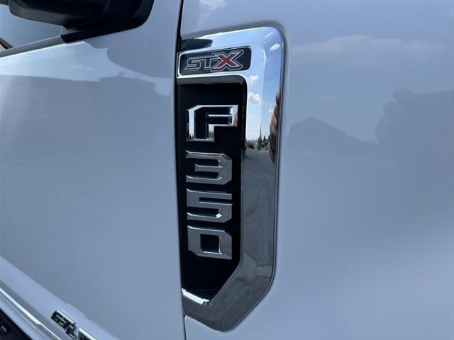 2022 ford f-350 xl