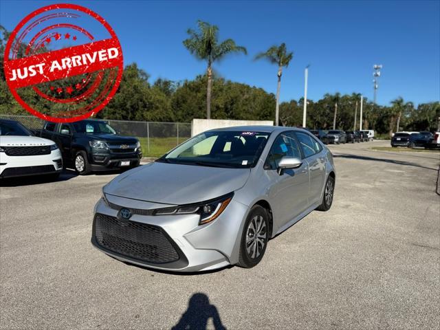 2022 toyota corolla hybrid se