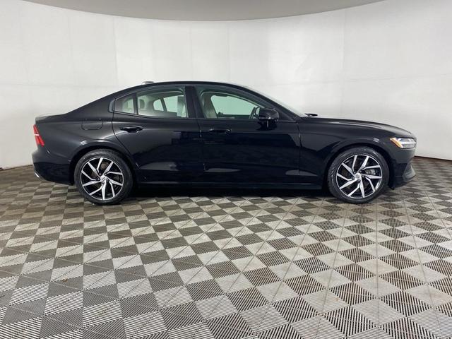 2020 volvo s60 t6 momentum
