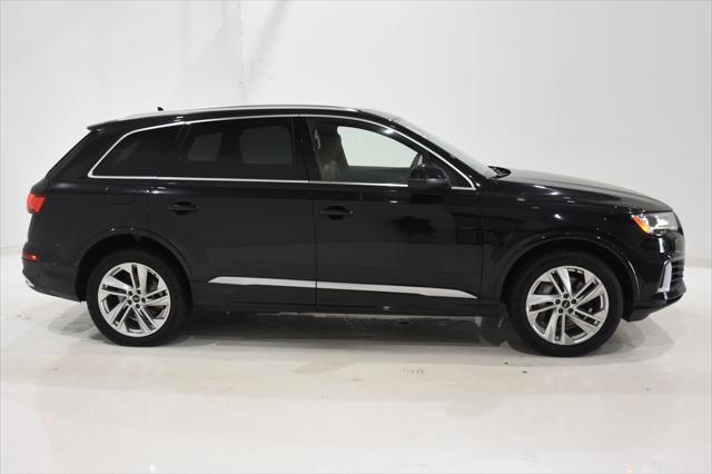 2021 audi q7 55 premium plus