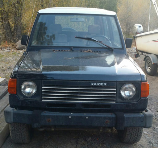 dodge raider by mitsubishi 4x4 rare in this shape