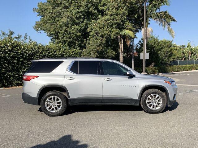 2020 chevrolet traverse lt cloth