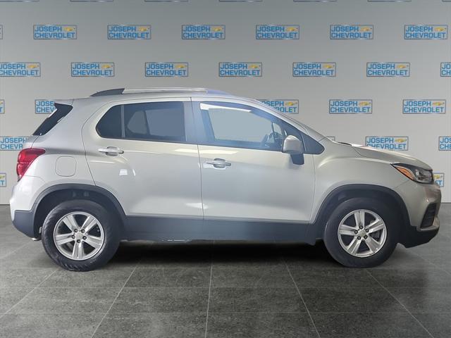 2021 chevrolet trax lt
