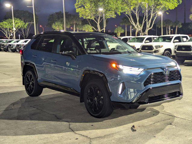 2022 toyota rav4 hybrid r mulliner