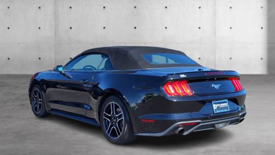 2022 Ford Mustang