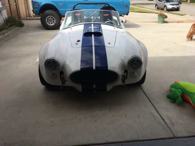 1965 shelby ac cobra factory five challenge car. 5.0 fuel injection 5 speed
