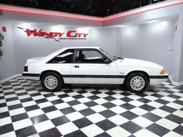 90 ford mustang lx 5.0 hatchback low miles gt-40 intake b&m shifter super clean!