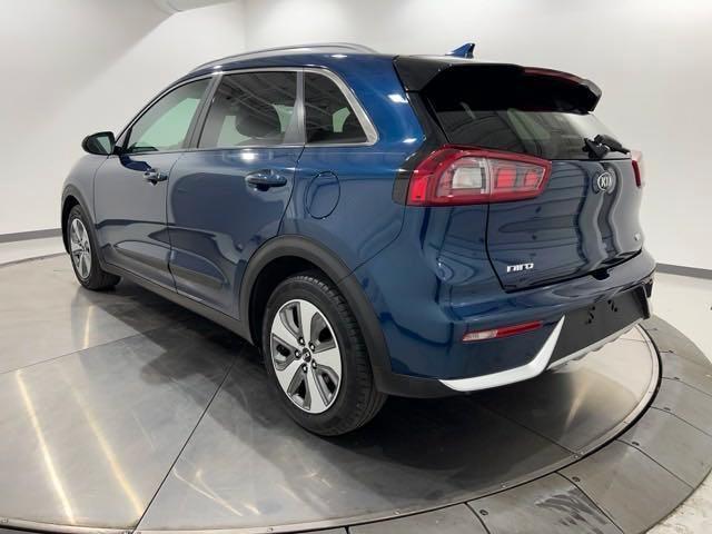 2019 kia niro lx
