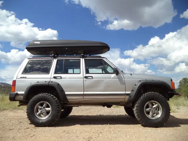 1992 jeep cherokee sport 4wd high output 4.0l lifted winch custom bumpers