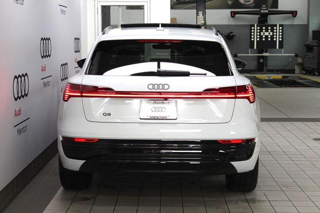 2024 audi q8 e-tron premium