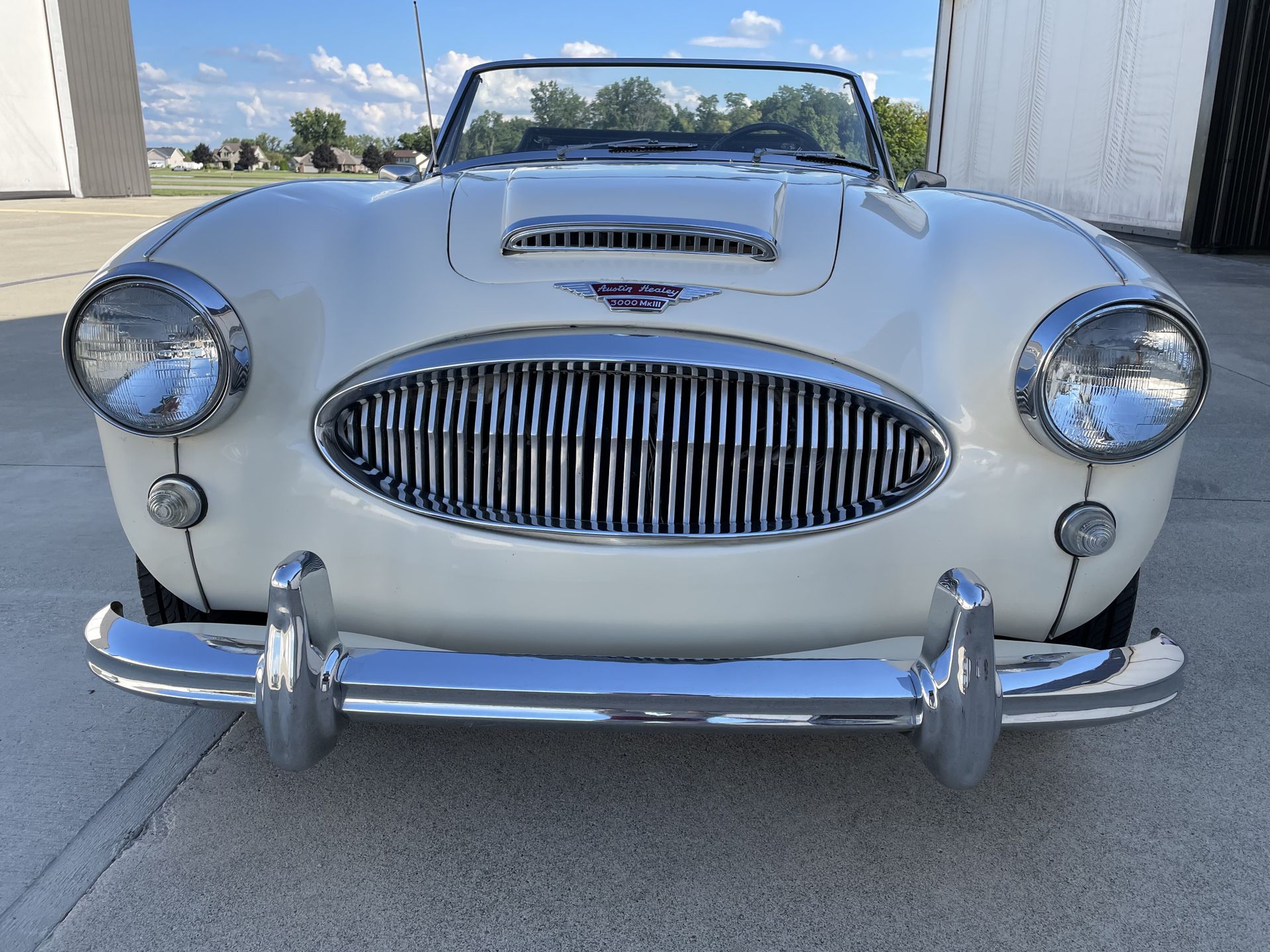 1963 austin-healey 3000 mk ii hbj7 sports convertible