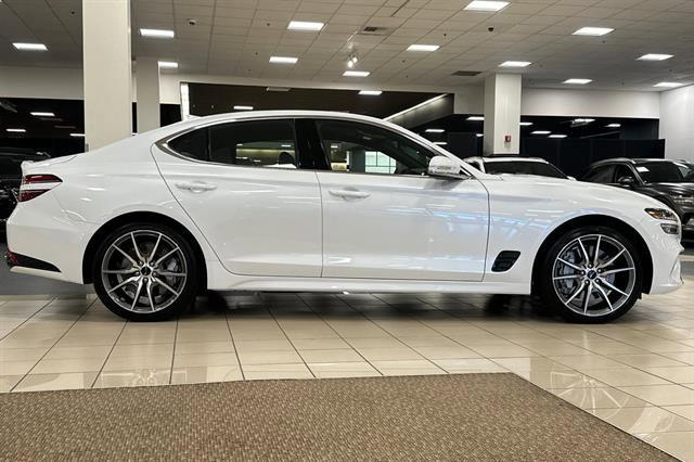 2025 genesis g70 2.5t