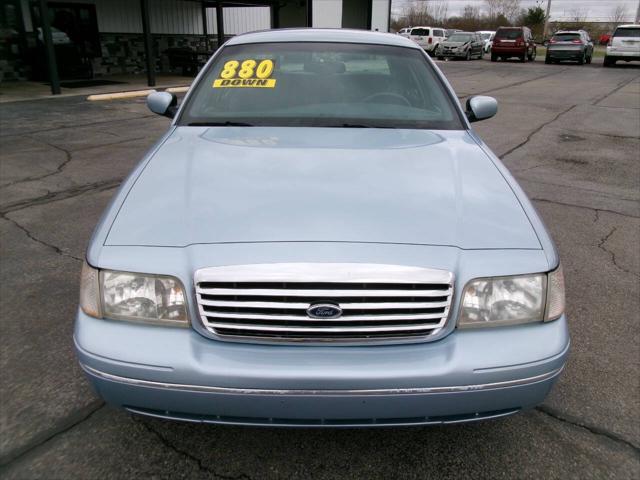 2002 ford crown victoria lx