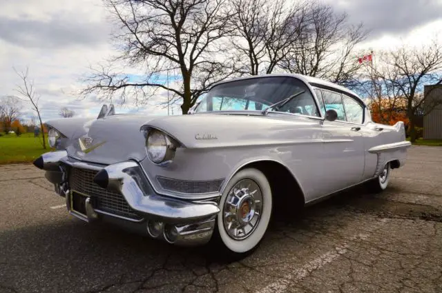 1957 cadillac fleetwood 62 series sedan postless windows air conditioning