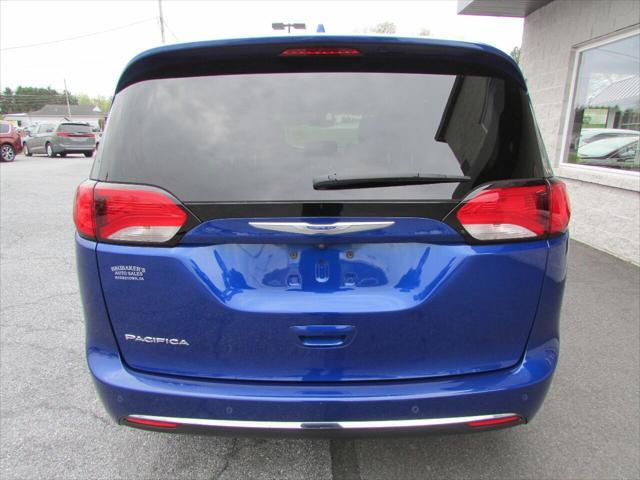 2018 chrysler pacifica touring-l