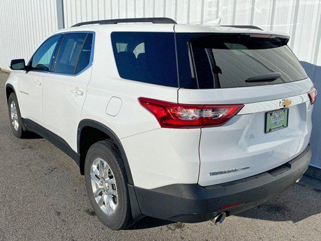 2021 chevrolet traverse lt cloth