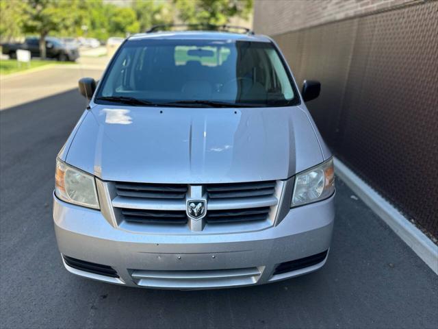 2010 dodge grand caravan se